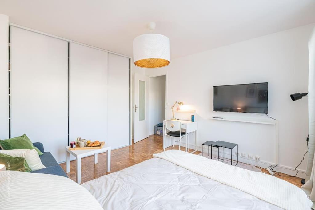 Suresnes : Appart Cosy Au Pied De Paris La Defense Apartment Exterior foto
